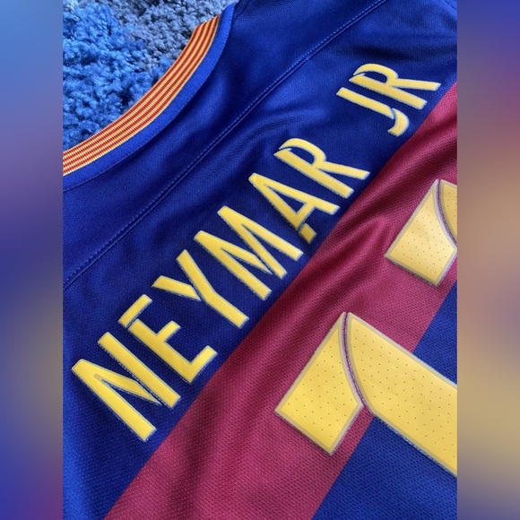 (SOLD) Fc Barcelona Nike 2015 Neymar Jr Jersey Size Small - Picture 7 of 11